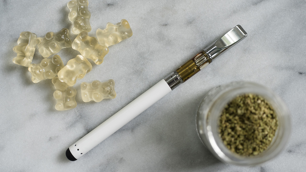 Unlock the Benefits of THCA: The Best Carts for Wellness and Holistic Health